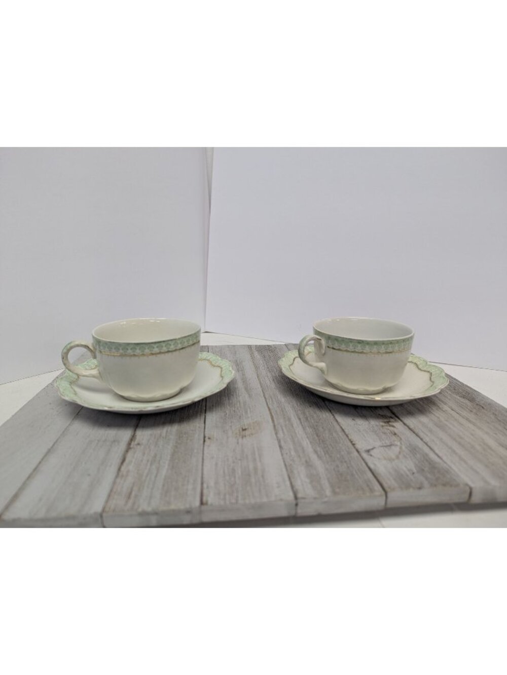 Johnson Bros Ruth #3 Cups & Saucers Set of 2 Green Gold Bone China